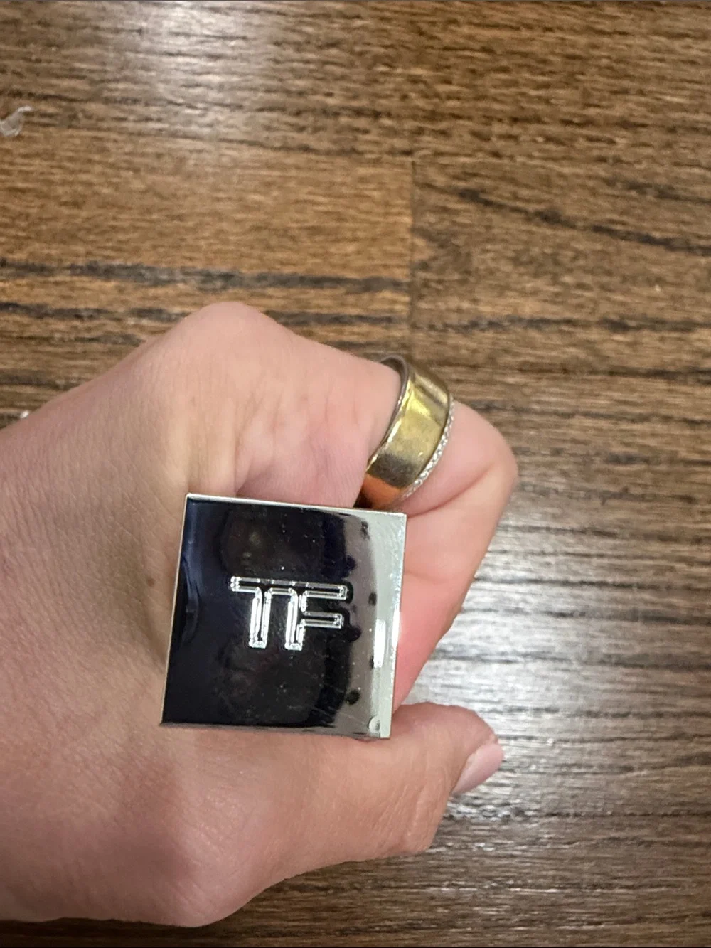 Tom Ford Soleil Lip Color - 01- Peak Glamour